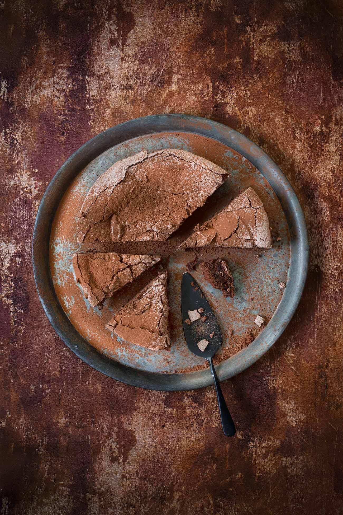 Schokoladen Meringue Kuchen