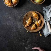 Quark-Hörnchen mit Apfel-Birnenfüllung