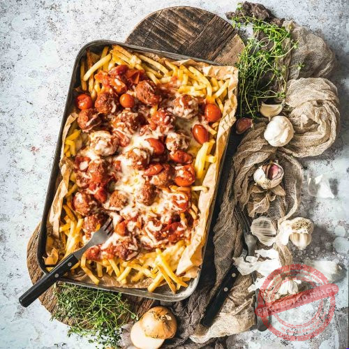 Pommes Mit Hack Überbackene Pommes mit Hackbällchen - Patrick Rosenthal