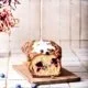 Hach, was mag ich diese einfachen Kastenkuchen, wenn sie schön saftig sind. Blaubeeren und Zitrone sind schon eine richtig gute Kombination, aber wenn der Zuckerguss noch eine ganz leichte Thymian-Note bekommt…. Ich schmelze dahin.