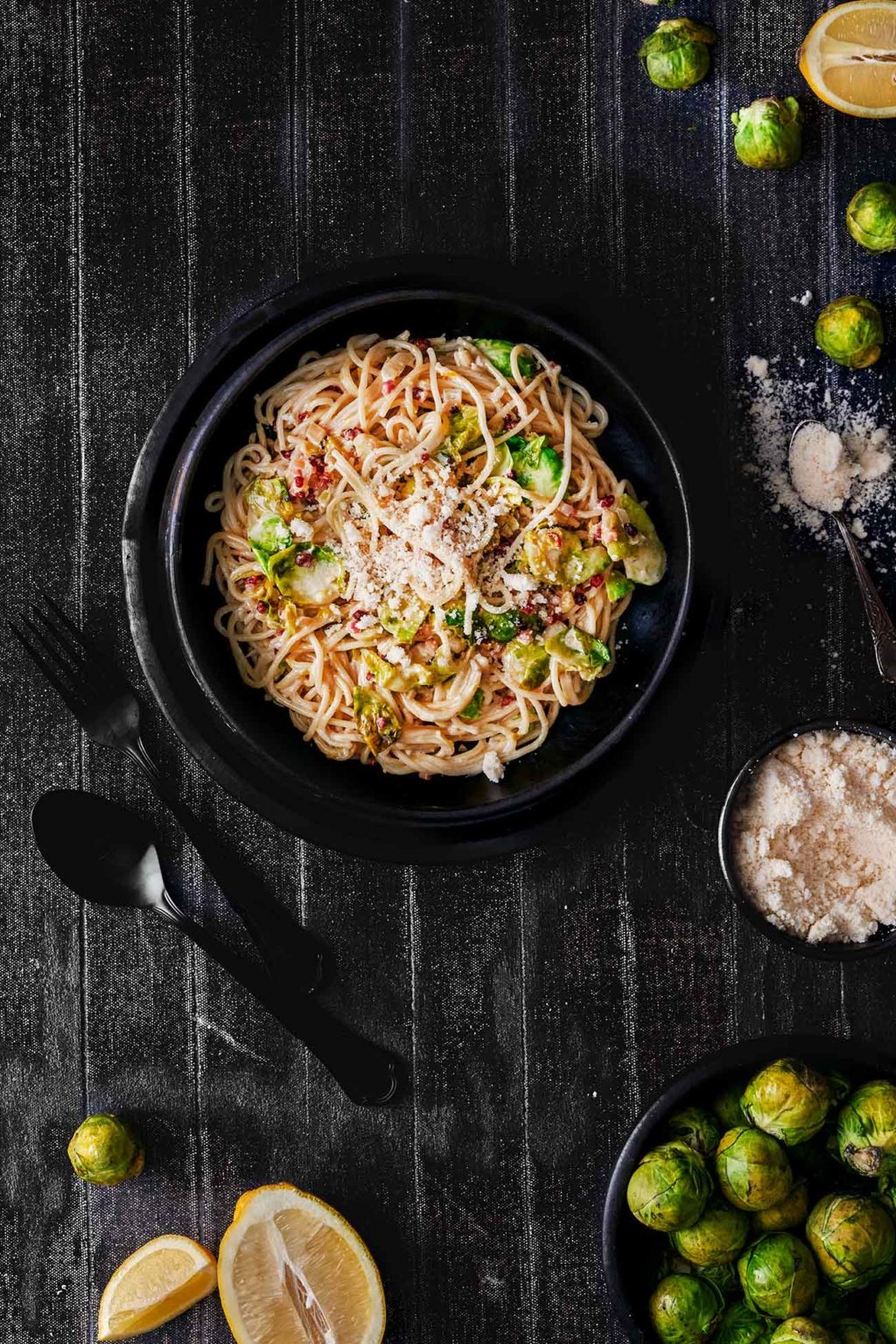 Cremige Spaghetti mit Rosenkohl und Pancetta - Patrick Rosenthal