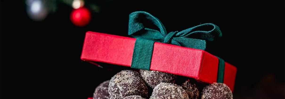 Mit einem Happs sind sie im Mund…noch besser: Eine rechts, eine links und dann zubeißen und genießen. Kugel für Kugel.