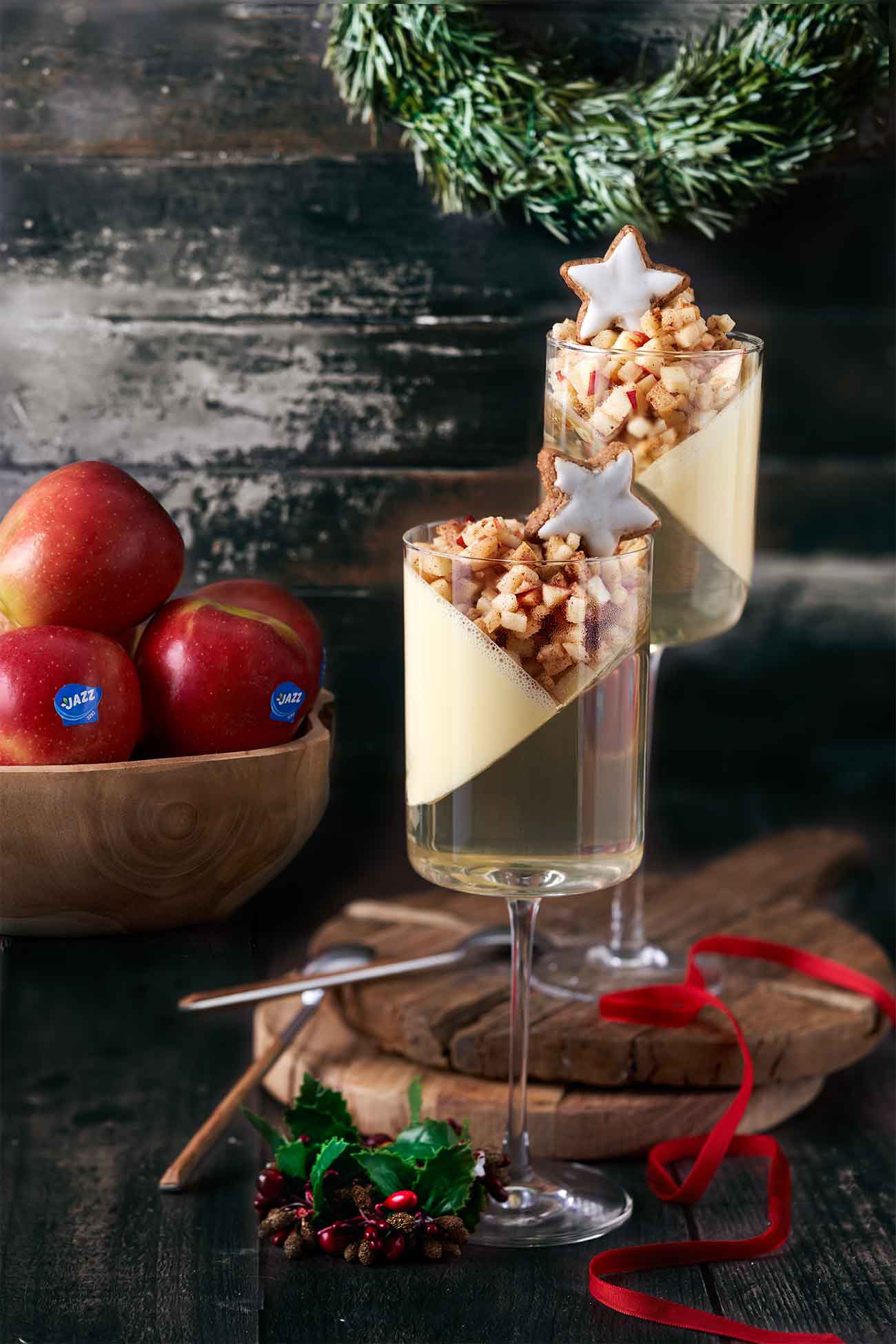 Champagner Wackelpudding mit Vanille-Champagner Mousse und Zimtäpfeln ...