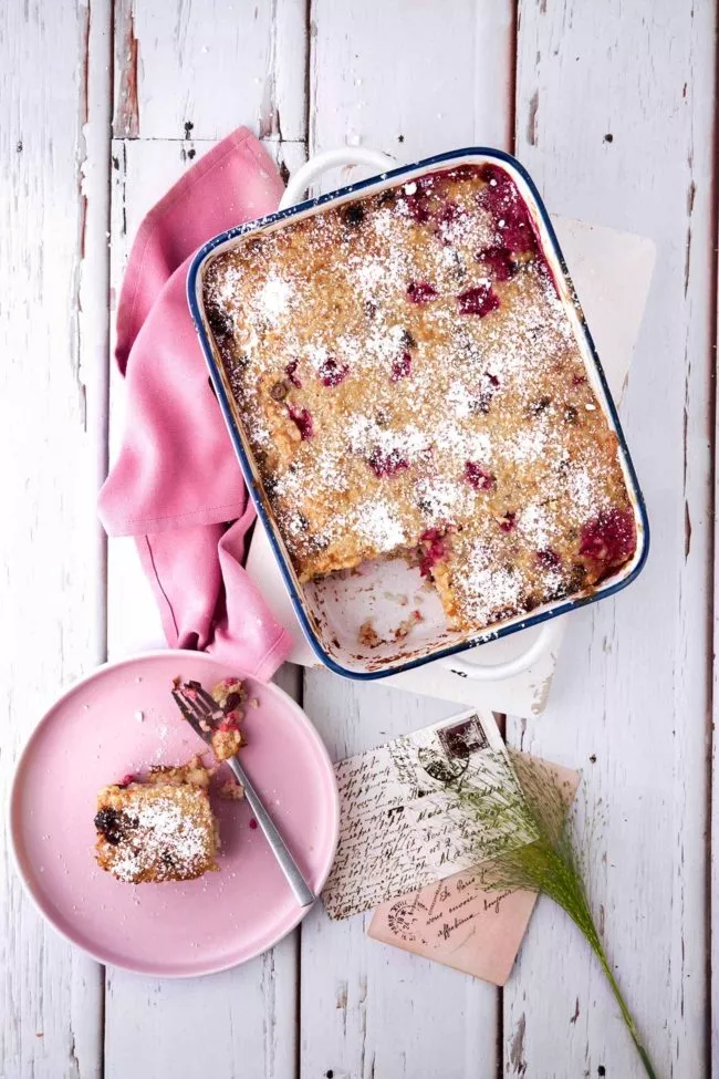 Leckerer Milchreiskuchen mit Himbeeren