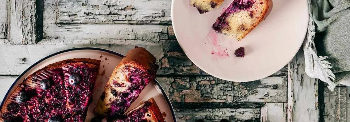 Gestürzter Heidelbeerkuchen aus dem Landcafé - Patrick Rosenthal