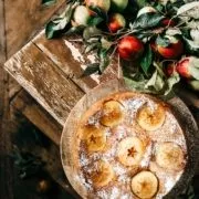 Einfacher Apfelkuchen aus dem Dorfcafe - ein schnelles Rezept