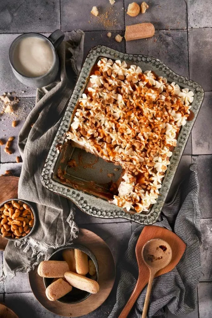 Das Snickers Tiramisu: Ein Traum aus Karamell und Erdnüssen - Patrick ...