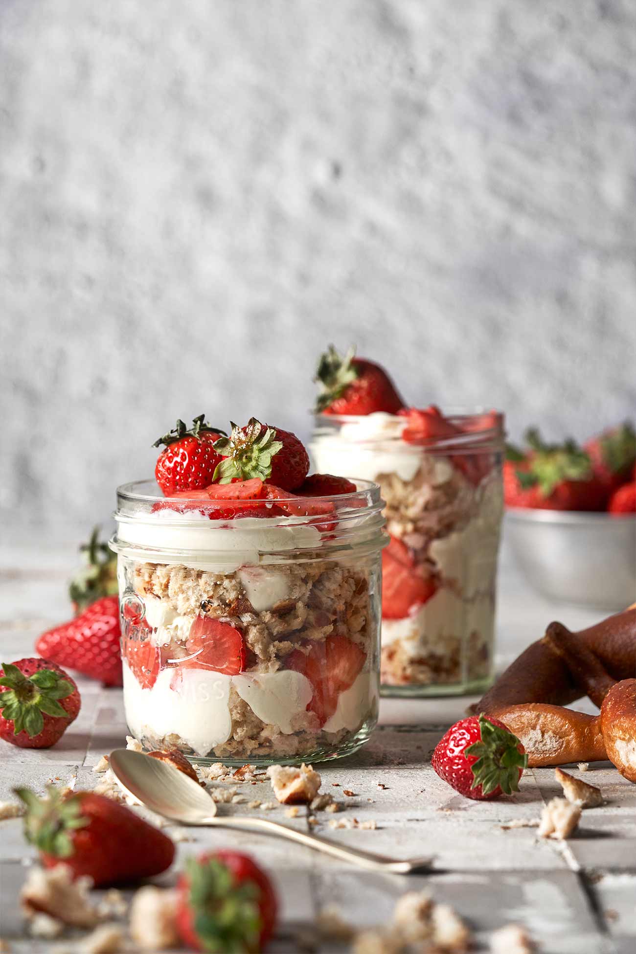 Laugenbrezel- Erdbeer Tiramisu - Patrick Rosenthal