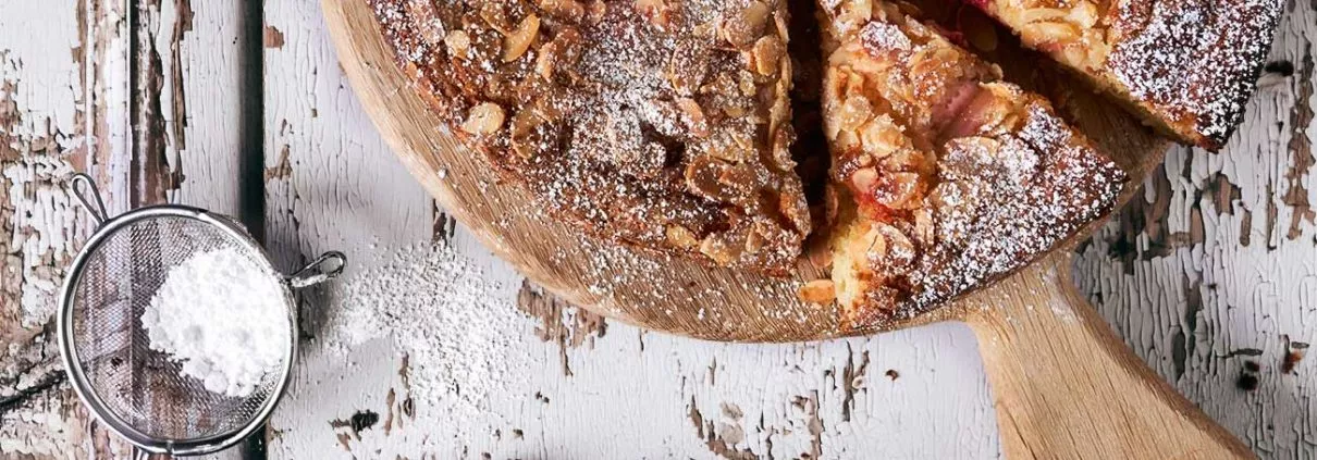 Mandel-Rhabarberkuchen - Patrick Rosenthal