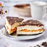 Snickers Cheesecake