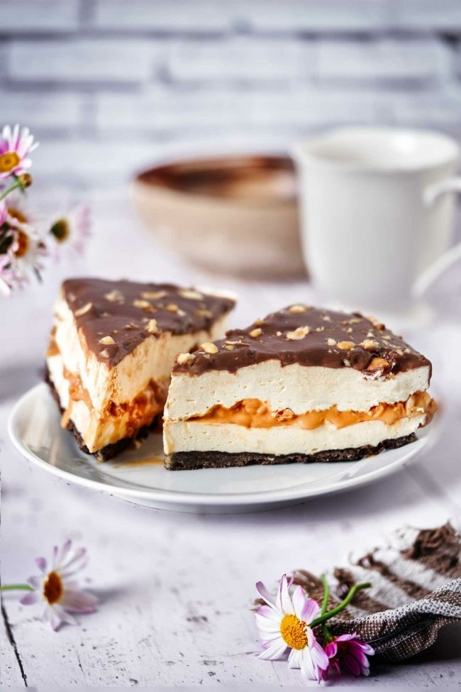 Snickers Cheesecake