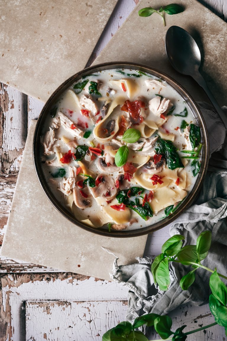 Weiße Hühner-Lasagnesuppe mit Prosciutto - Patrick Rosenthal