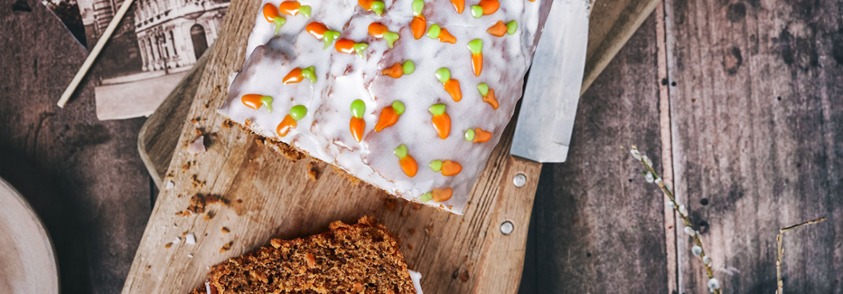 Möhren-Eierlikör-Kuchen mit Walnüssen – mein liebster, schnell gemachter Osterkuchen