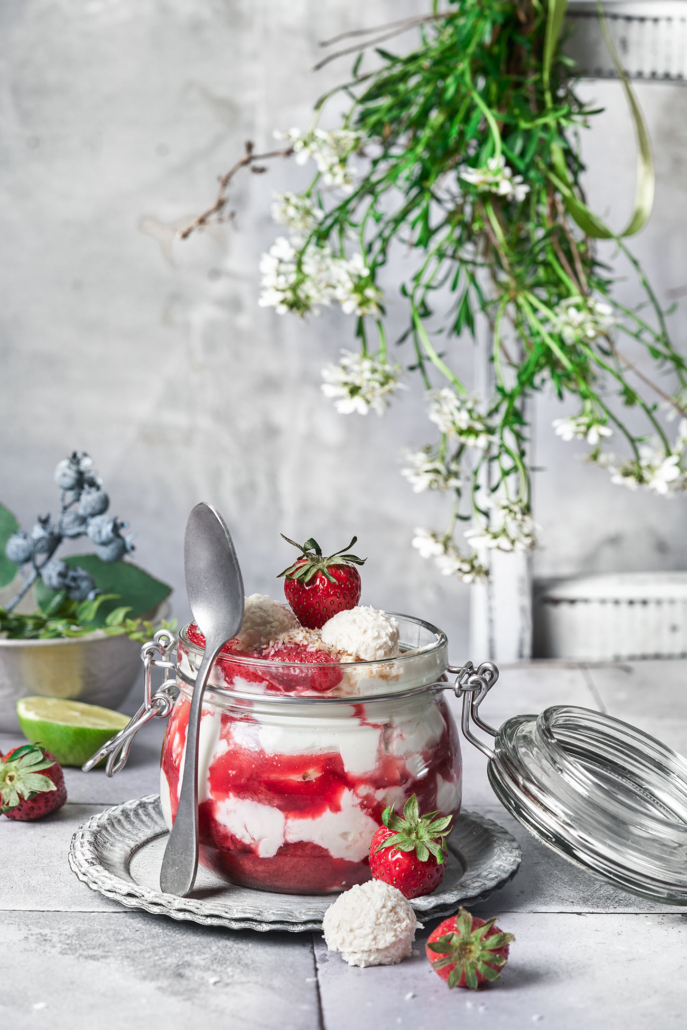 Das beste Erdbeer-Raffaello Dessert