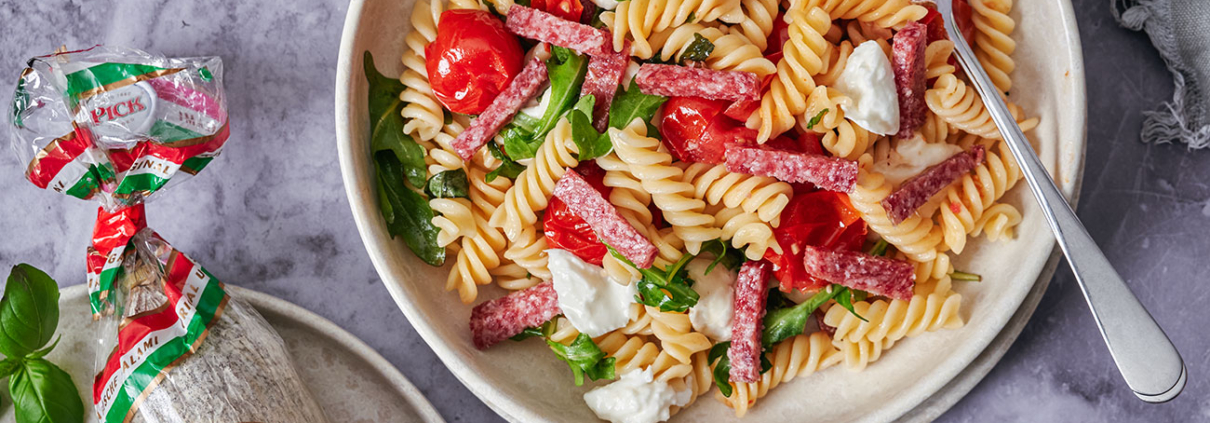 Pasta mit gerösteten Tomaten & PICK Salami