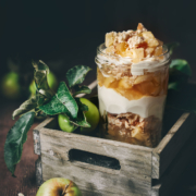 Apfel Crumble im Glas