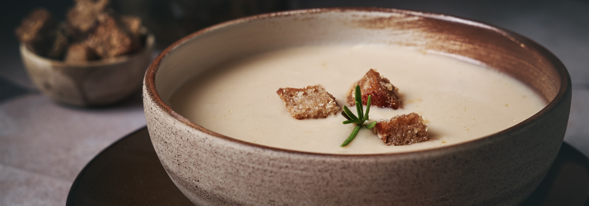 Crema di Parmigiano – Parmesansuppe