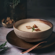 Crema di Parmigiano – Parmesansuppe
