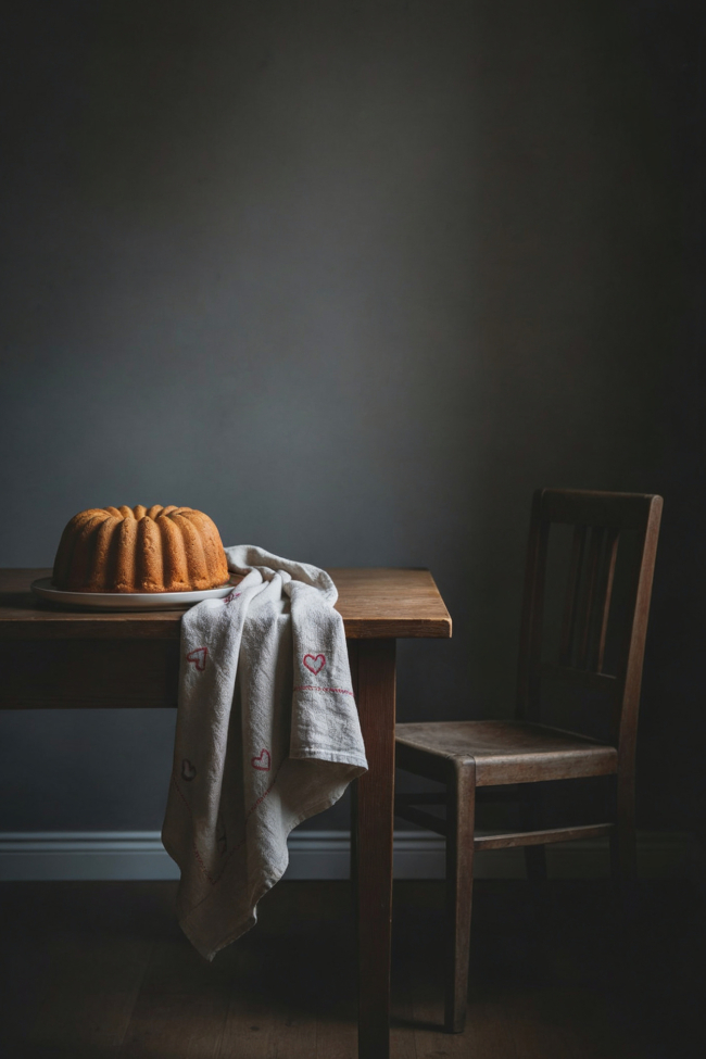 Butter Gugelhupf mit Bourbon-Butter-Sauce