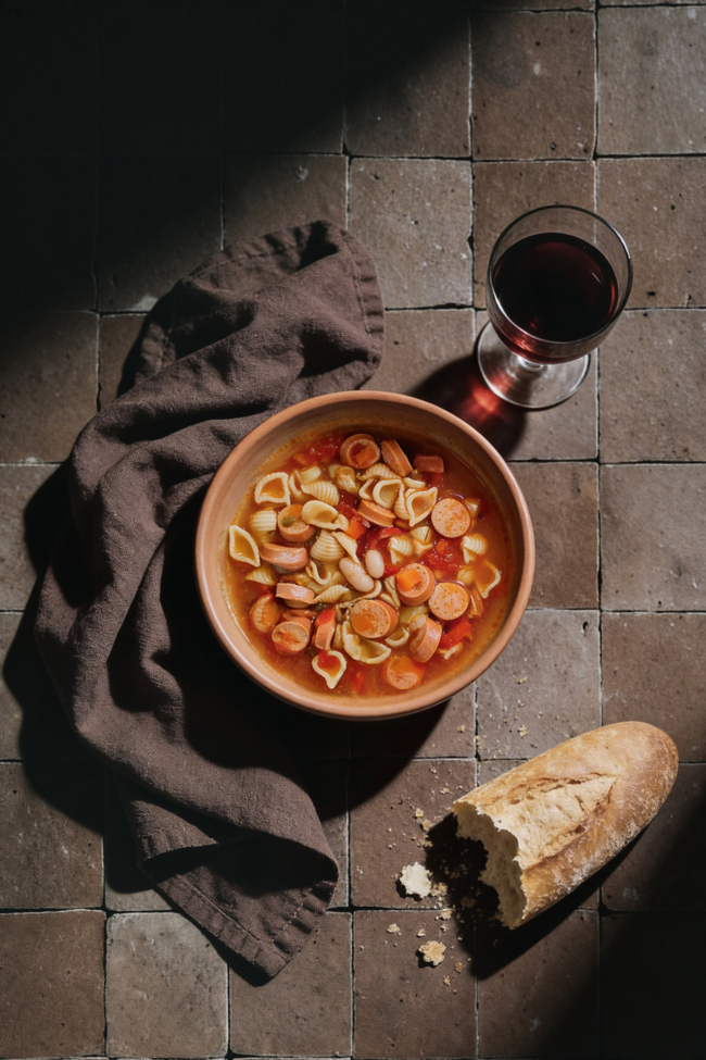 Tomaten Würstchensuppe