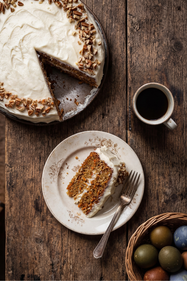 Der beste Karottenkuchen mit Frischkäse-Frosting