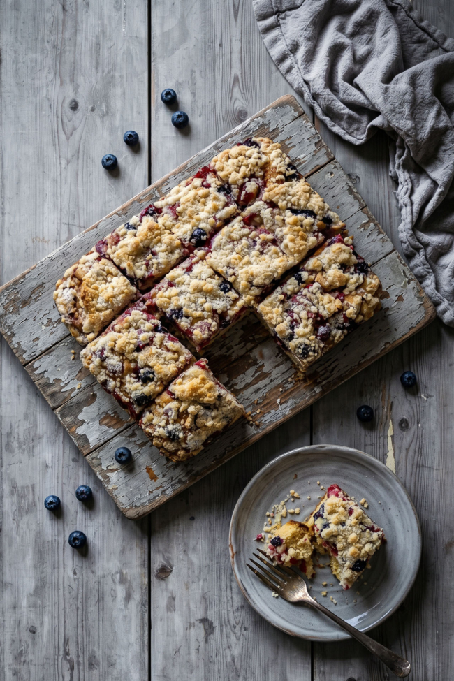 Beeren-Streusel-Kuchen